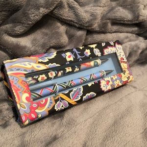 NEW! Vera Bradley Perfect Match Pen & Pencil Set💙